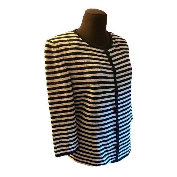 St. John Black and Off White Striped Wool Blend Knit Cardigan Sweater size 6 - Picture 11 of 11